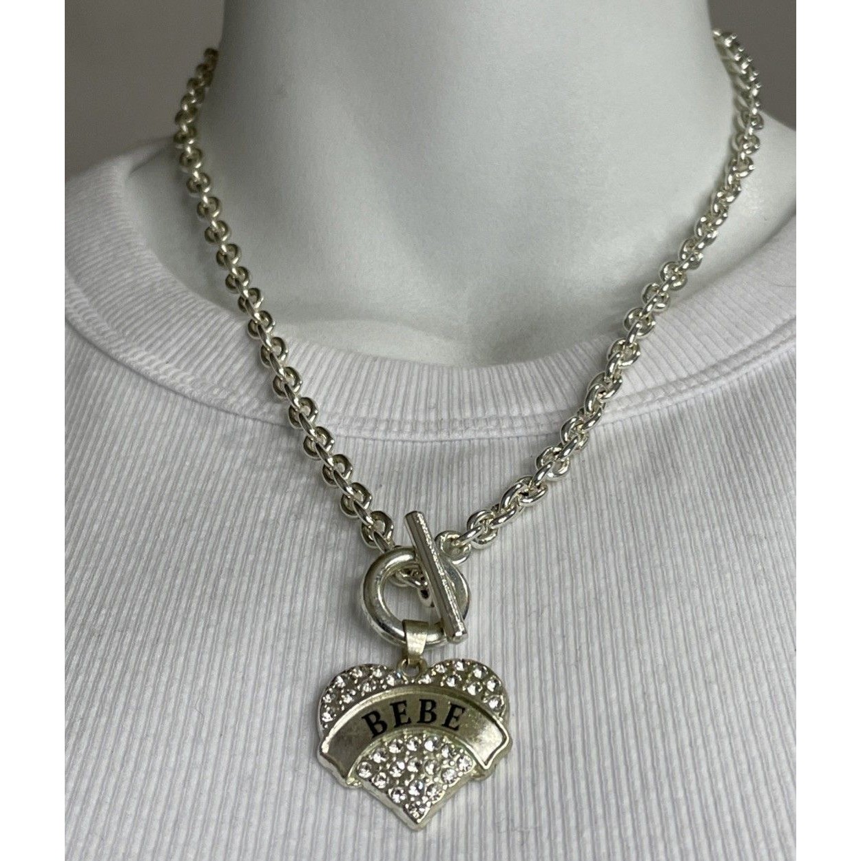 Bebe Necklace Glass Crystal Rhinestone Cast Silver Tone Chunky Heart Pendant 16 25$
